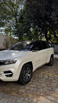 JEEP COMMANDER 2.0 TD380 TURBO DIESEL OVERLAND AT9